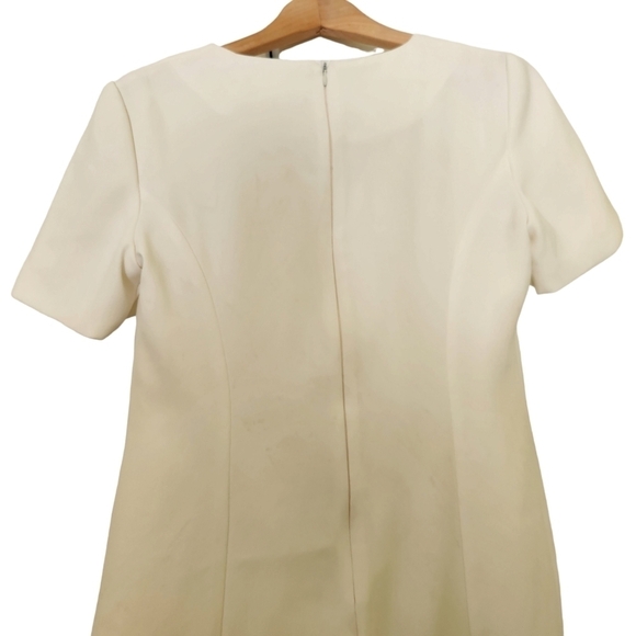 Jessica 100% polyester white short-sleeve sheath dress - Picture 10 of 13